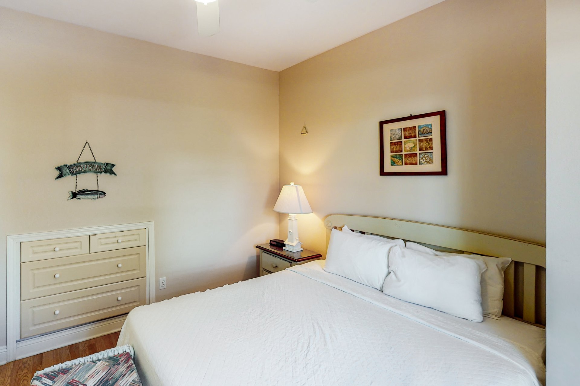 Nantucket Rainbow Cottages 15B 9