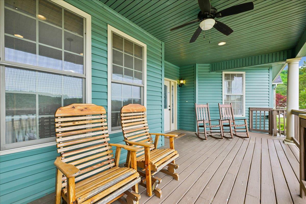 55Balcony