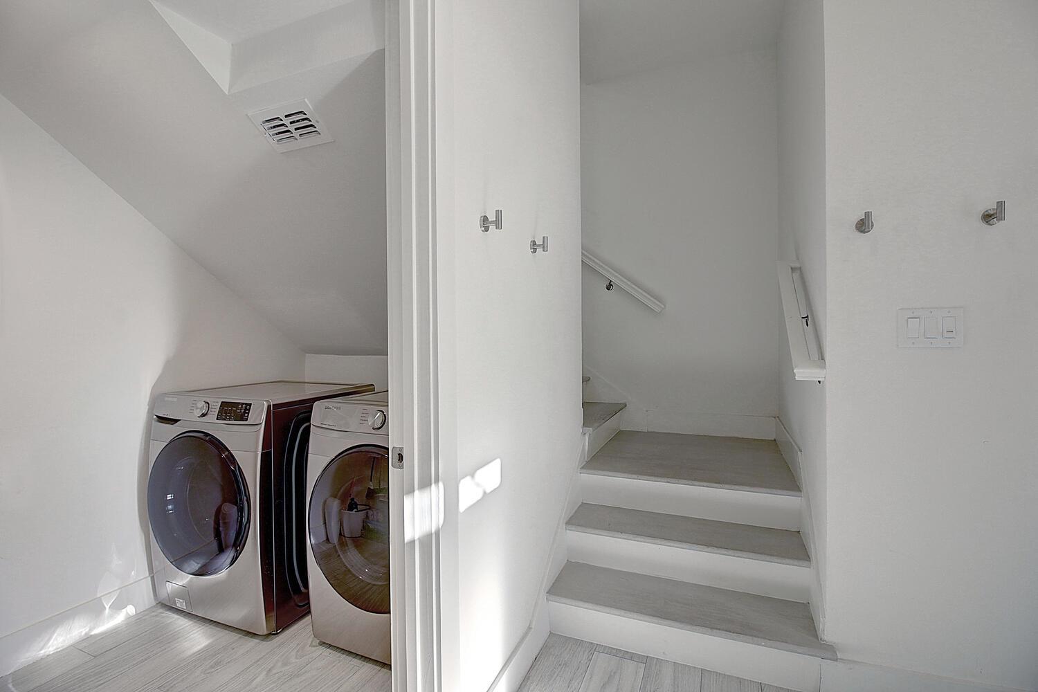 1st Floor, Laundry Closet