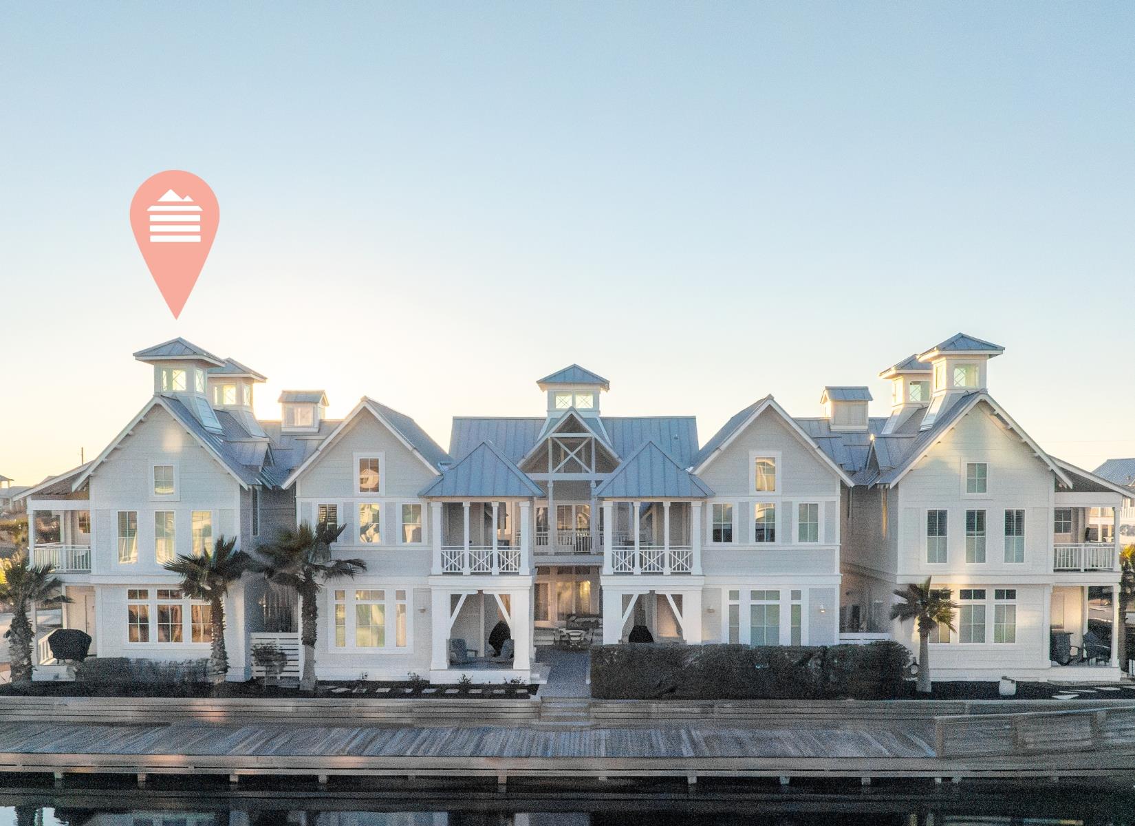 Aerial View, Location