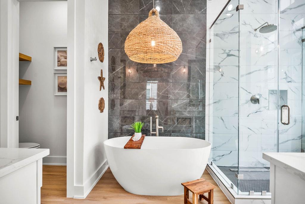 2nd Floor, Primary King Bathroom