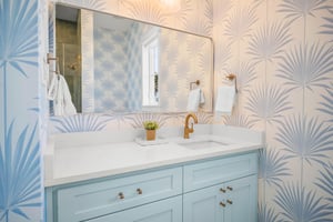 Primary King Bathroom, 1st Floor