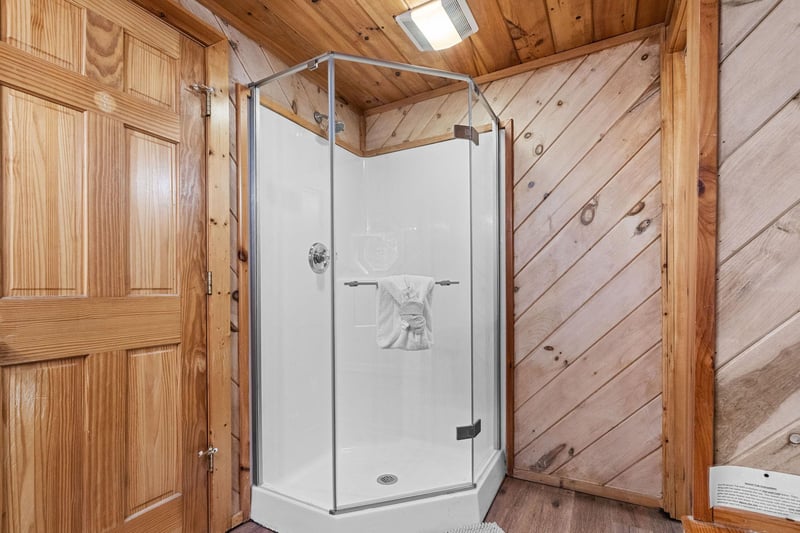 ironwoodlodge28