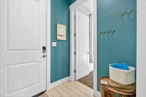 1st Floor, Entryway