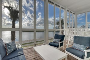 1st Floor, Lakeview Patio