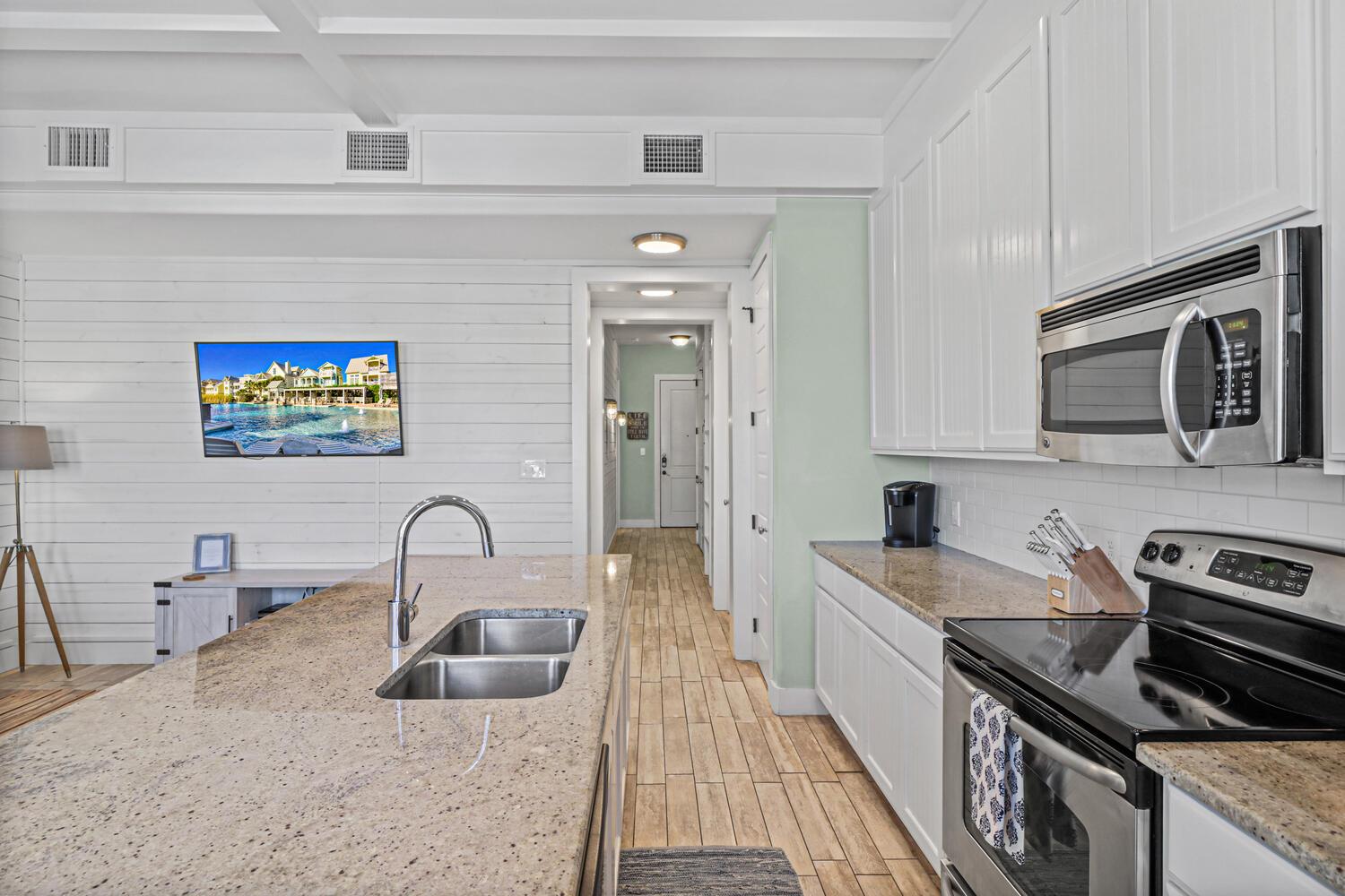 Fully Furnished Kitchen