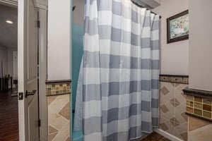 Shower at Hoop Dreams Lodge