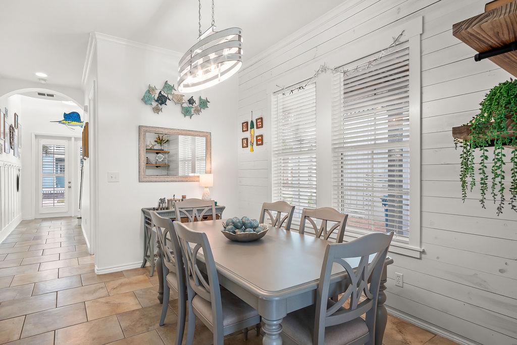 Dining Area, 1st Floor
