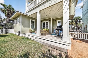 1st Floor, Back Porch