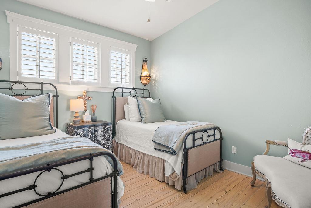 3rd Floor, Twin Bedroom