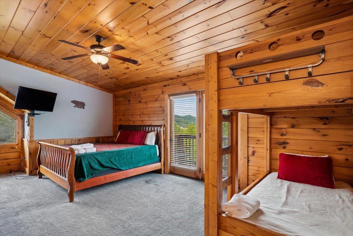 30Bedroom