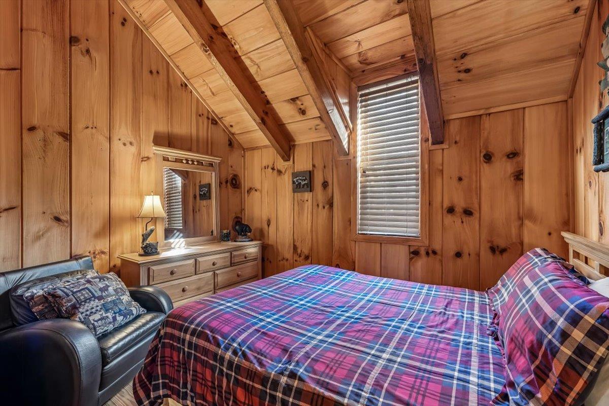 31Bedroom