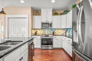 Kitchen, 2nd Floor