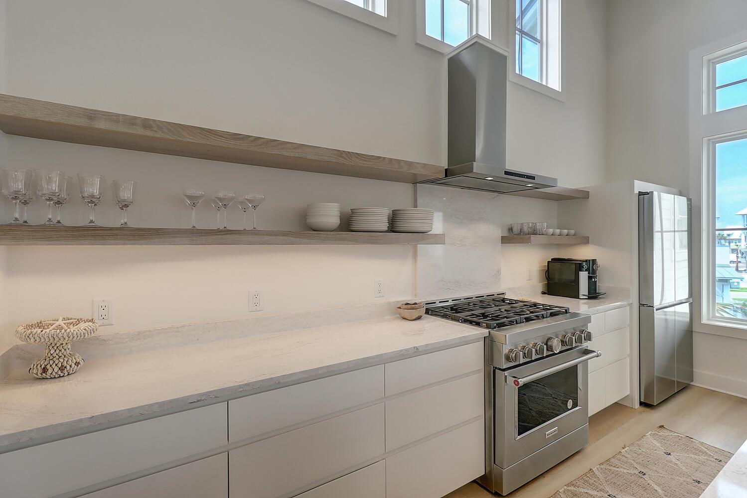 2nd Floor, Kitchen
