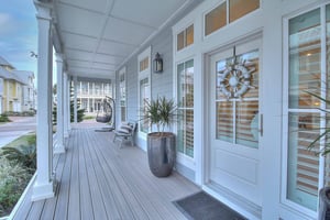Side Patio, 1st Floor