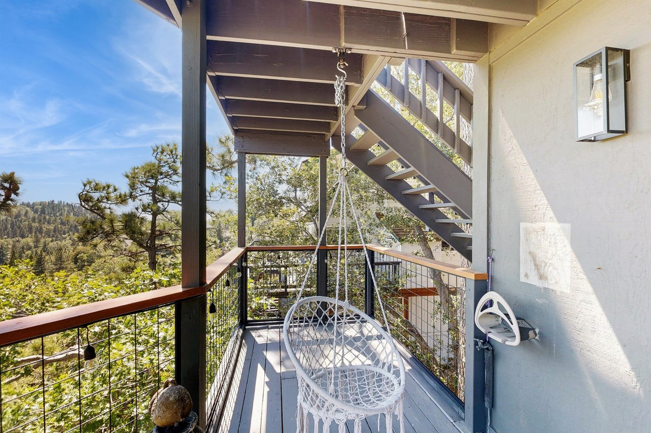 Fun swing on lower deck.