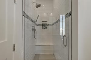 3rd Floor Right Master King Suite