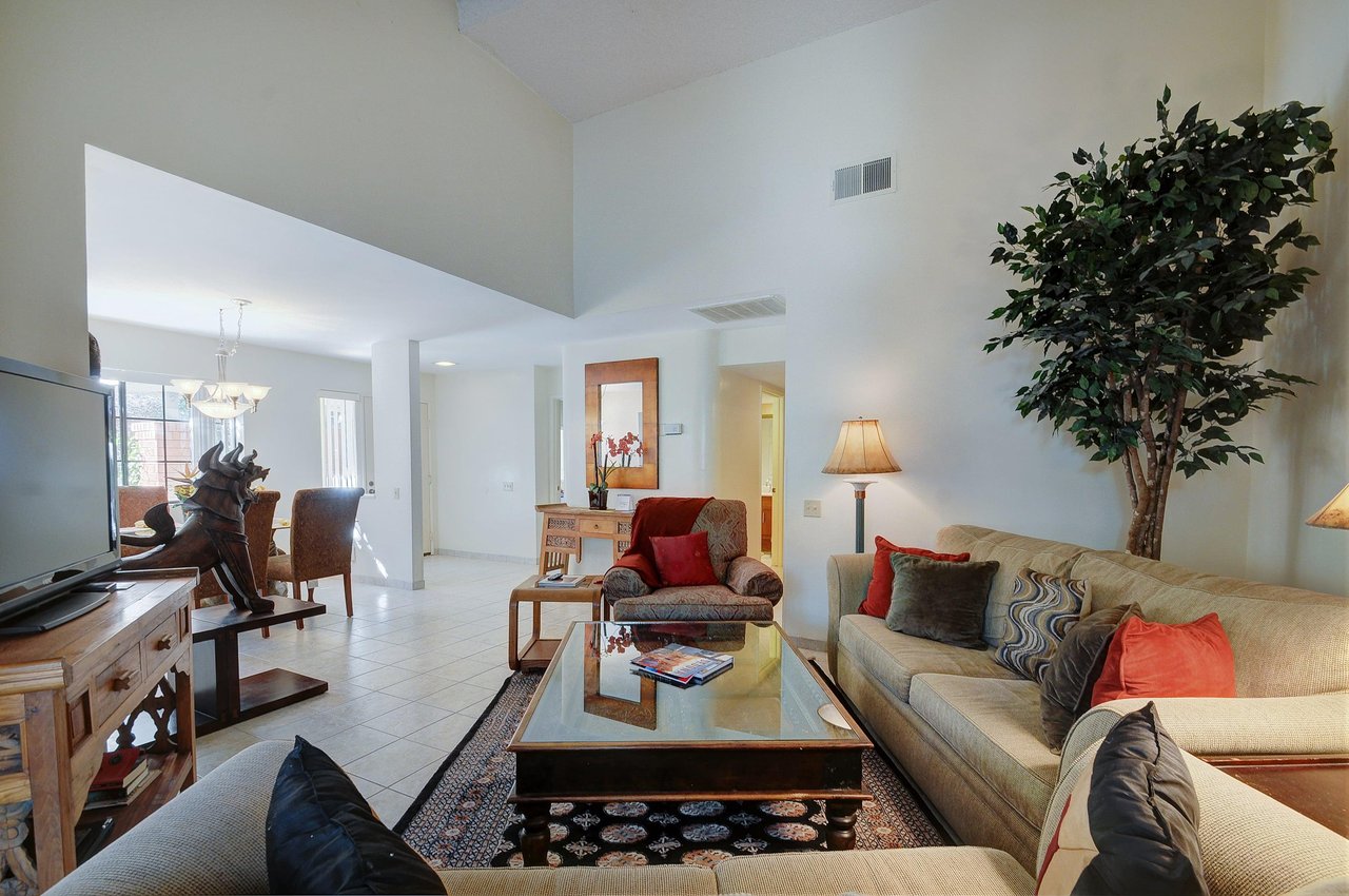 Width1280