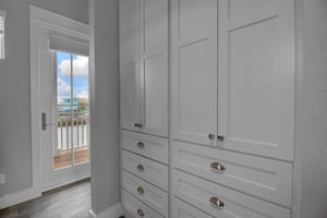 Bunk Room w Back Balcony Access, 2nd Floor