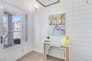 1st Floor, Entry Way