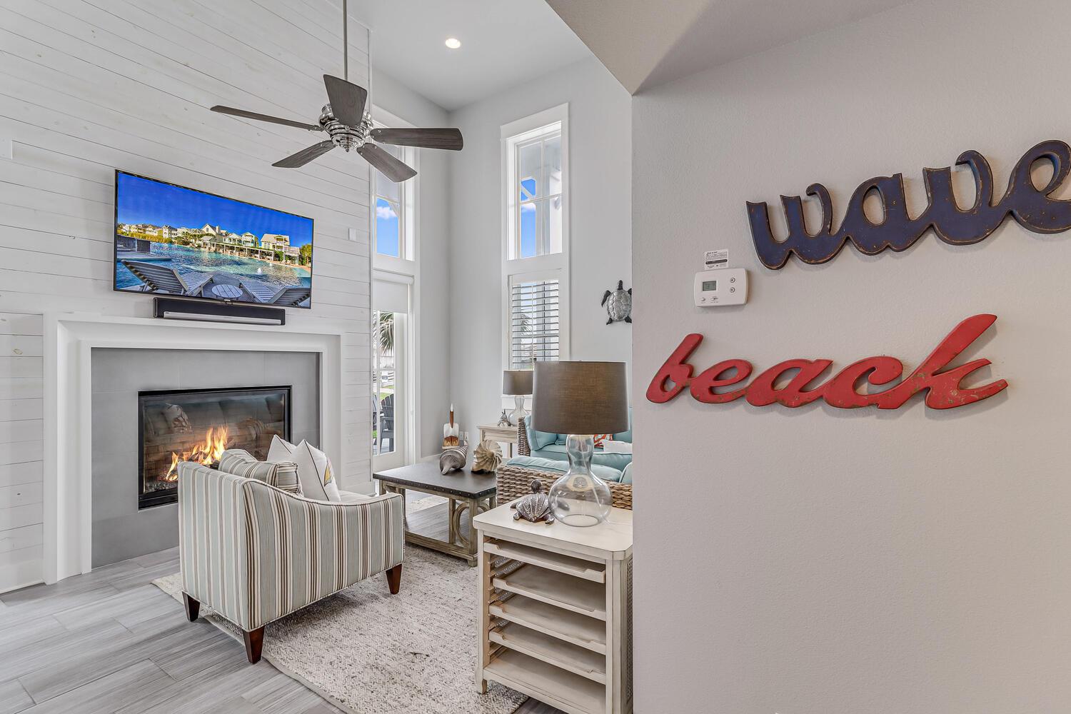 Bunk Area Lounge, 1st Floor