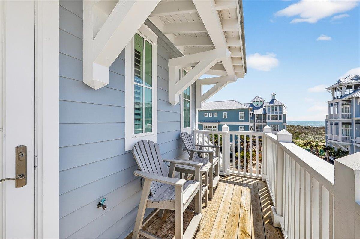 Primary King Balcony, 3rd Floor