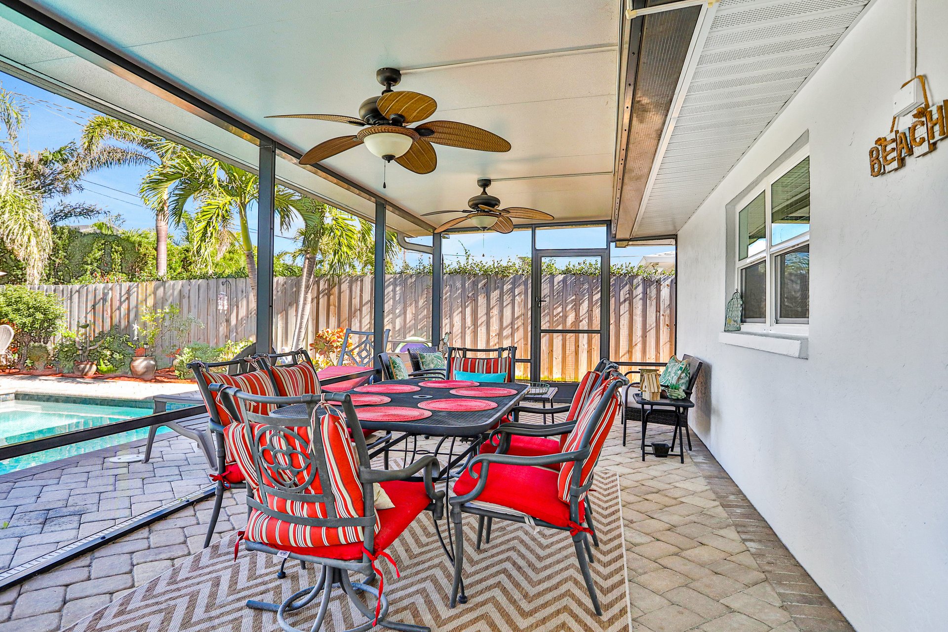 Coastal Palms Retreat 25