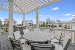 2nd Floor Outdoor Dining and Seating