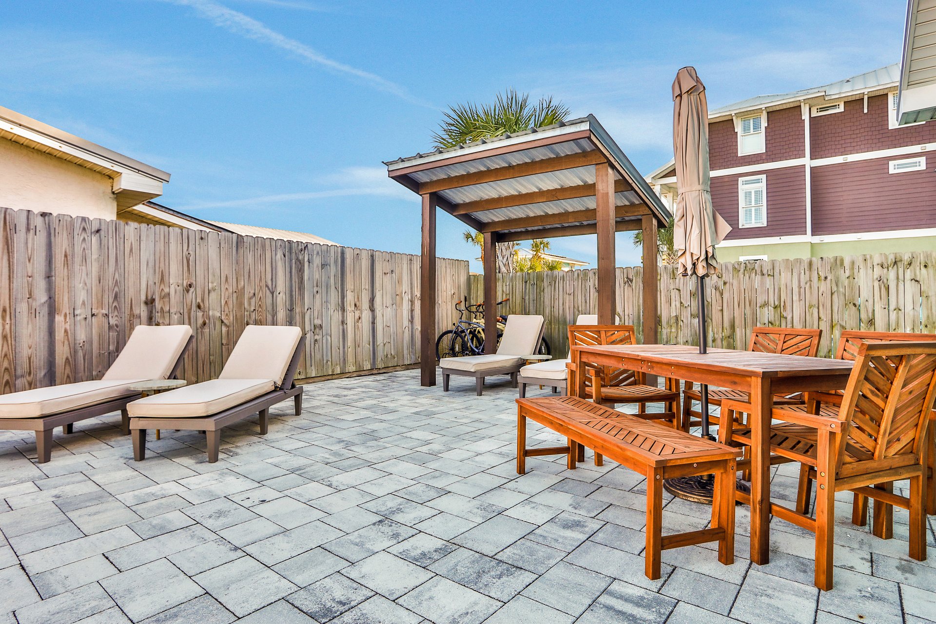 Albacore Bungalow 32