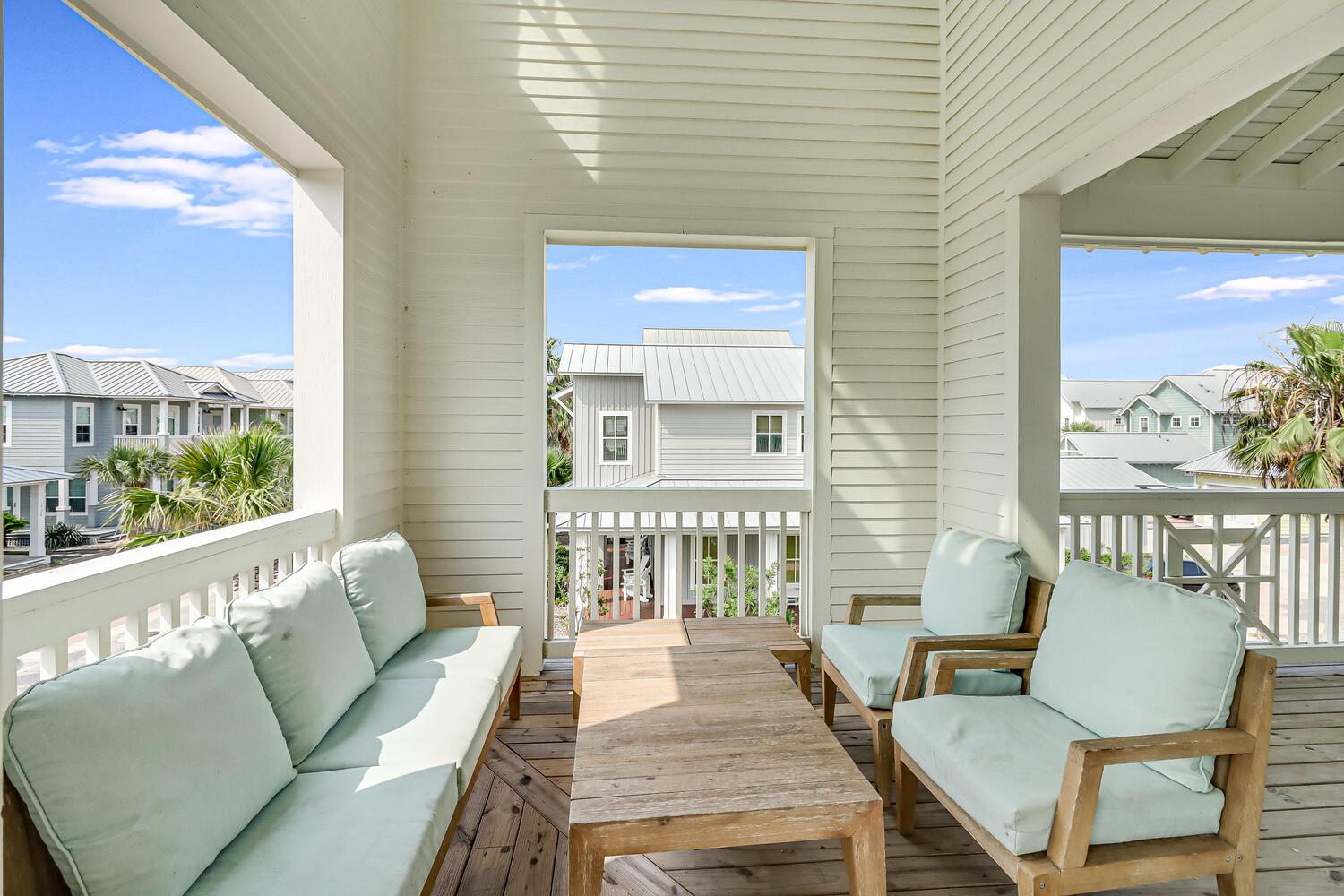 Balcony Seating, 2nd Floor