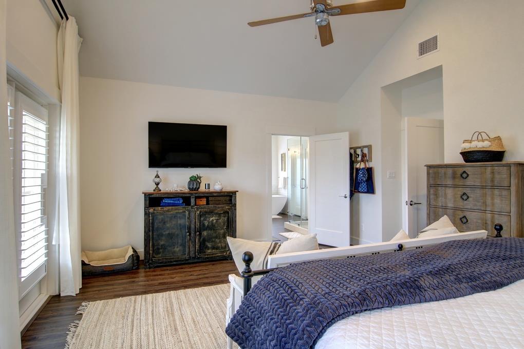 2nd Floor King Suite