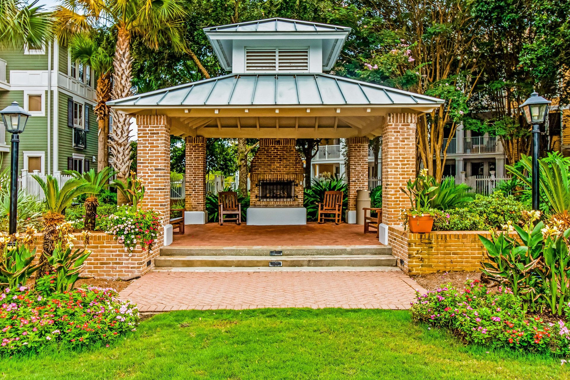 Baytowne Wharf  Pilot House 207 24