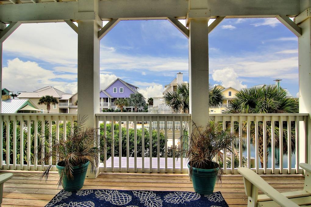 2nd Floor Back Balcony