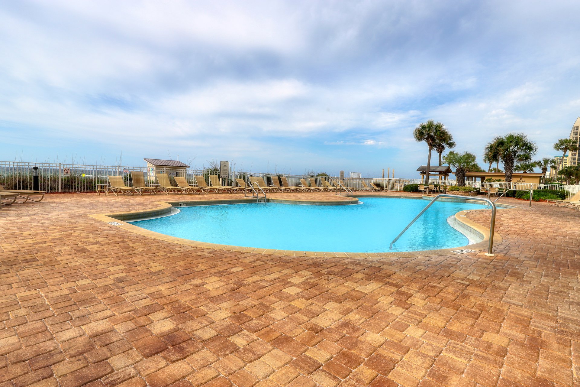 Sterling Sands 613 34