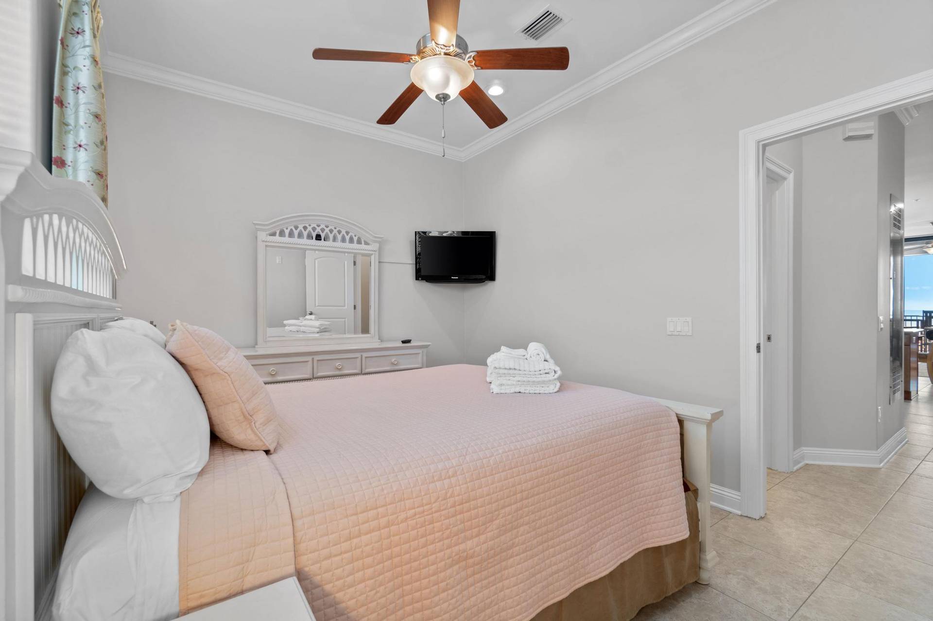 Main Floor Guest Bedroom Queen