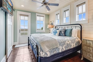 King Suite, 2nd Floor