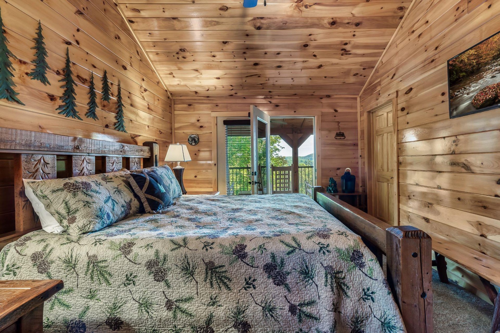 LazyBearCrossing_222726