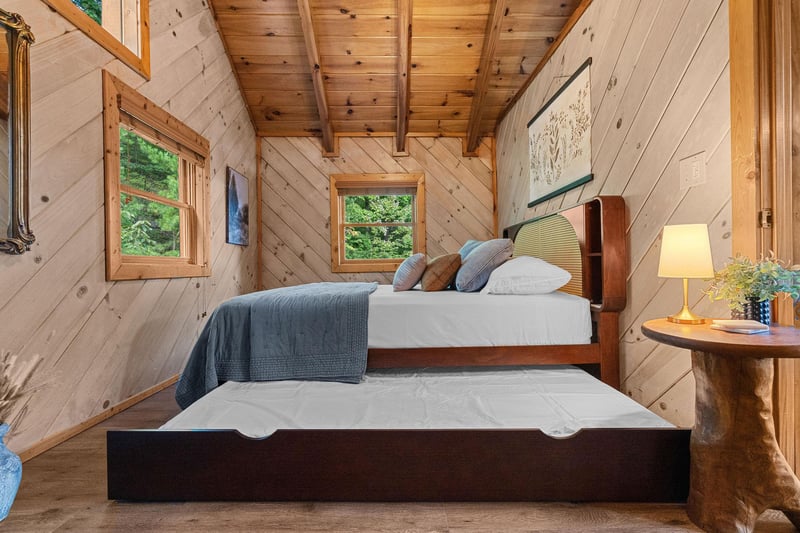 ironwoodlodge25