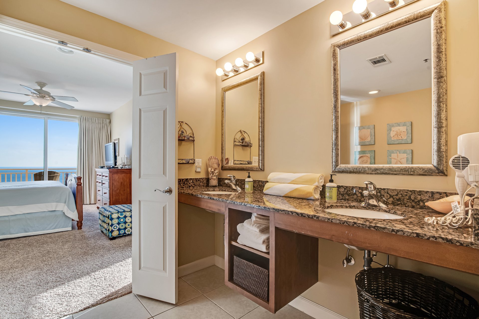 Splash Resort 2101E 14