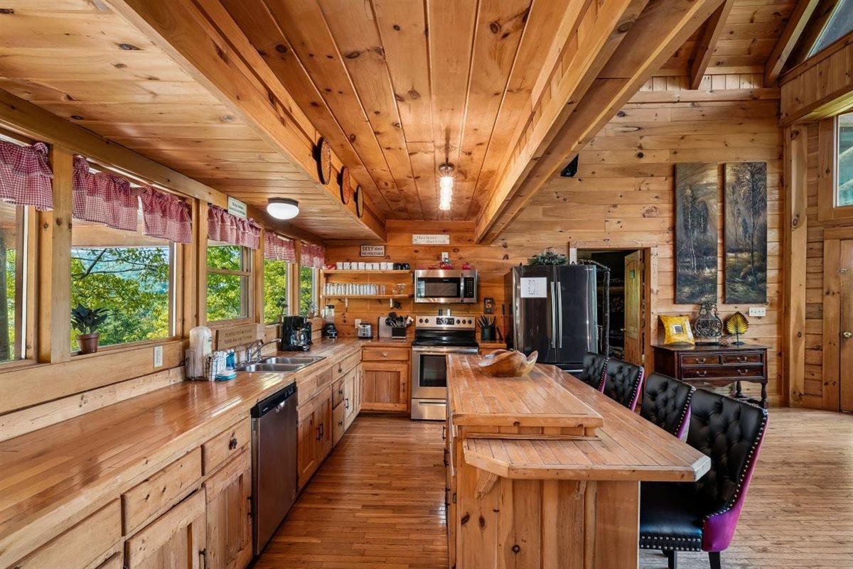 09Kitchen