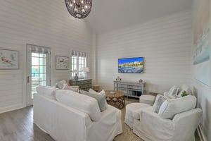 2nd Floor Living Area