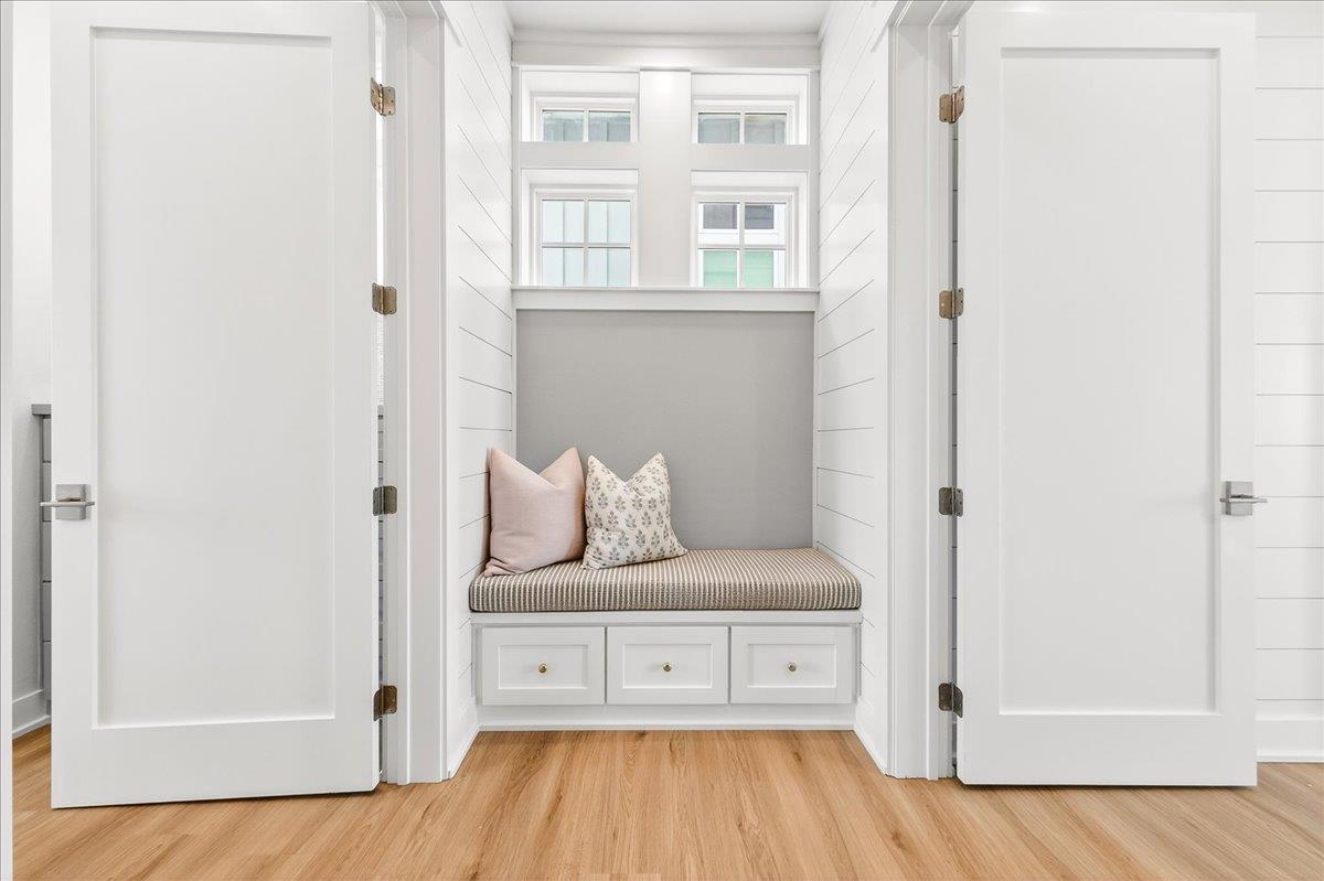 Hall Sitting Nook, Second Floor