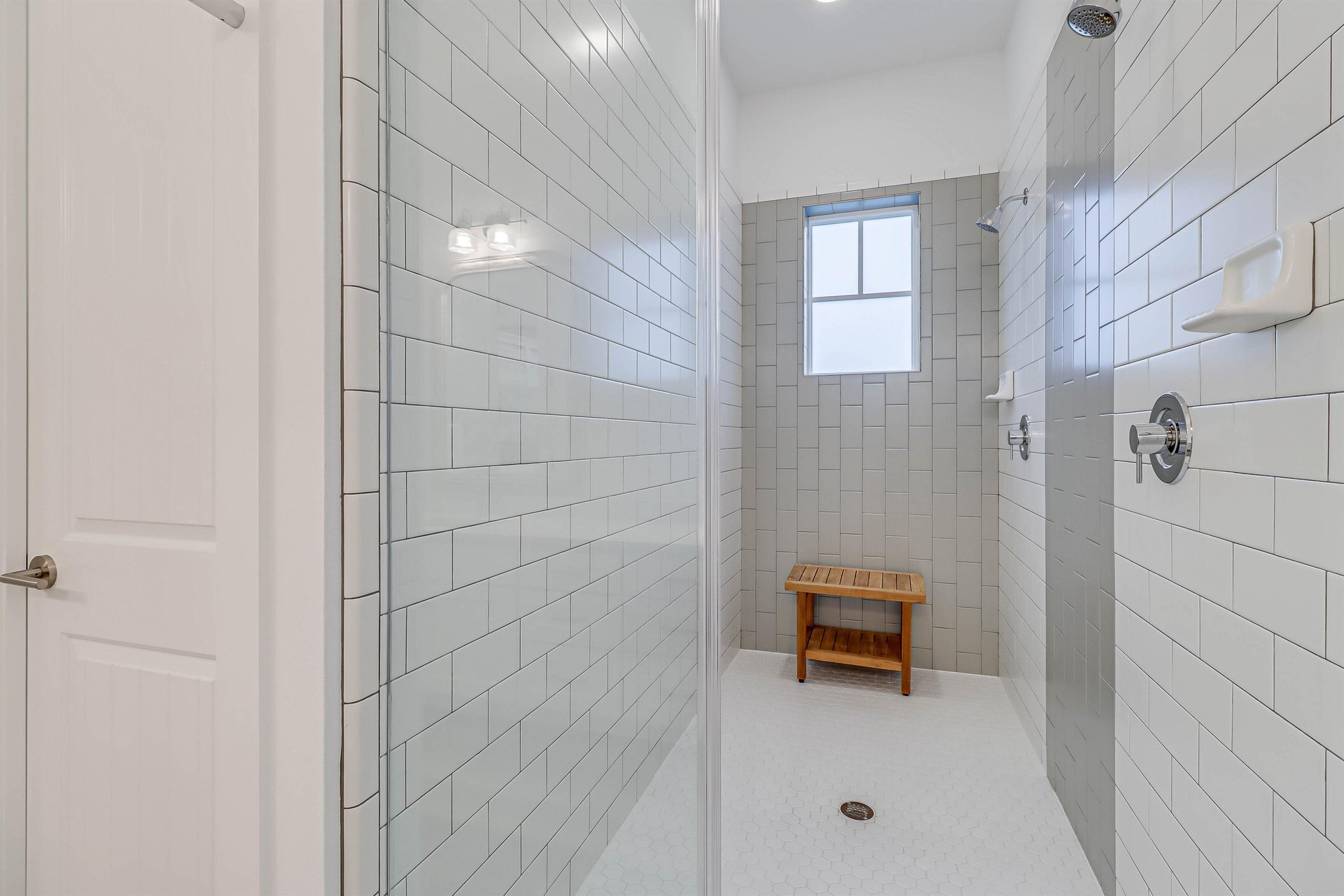 Jack and Jill Bathroom, 1st Floor