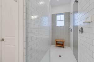 Jack and Jill Bathroom, 1st Floor