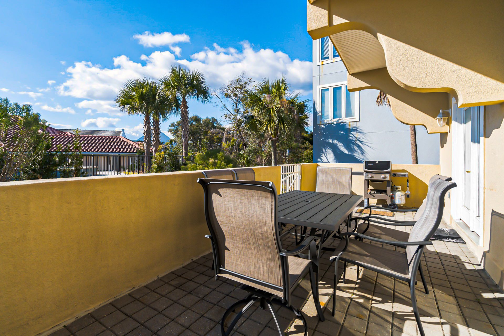 Destination Paradise 46