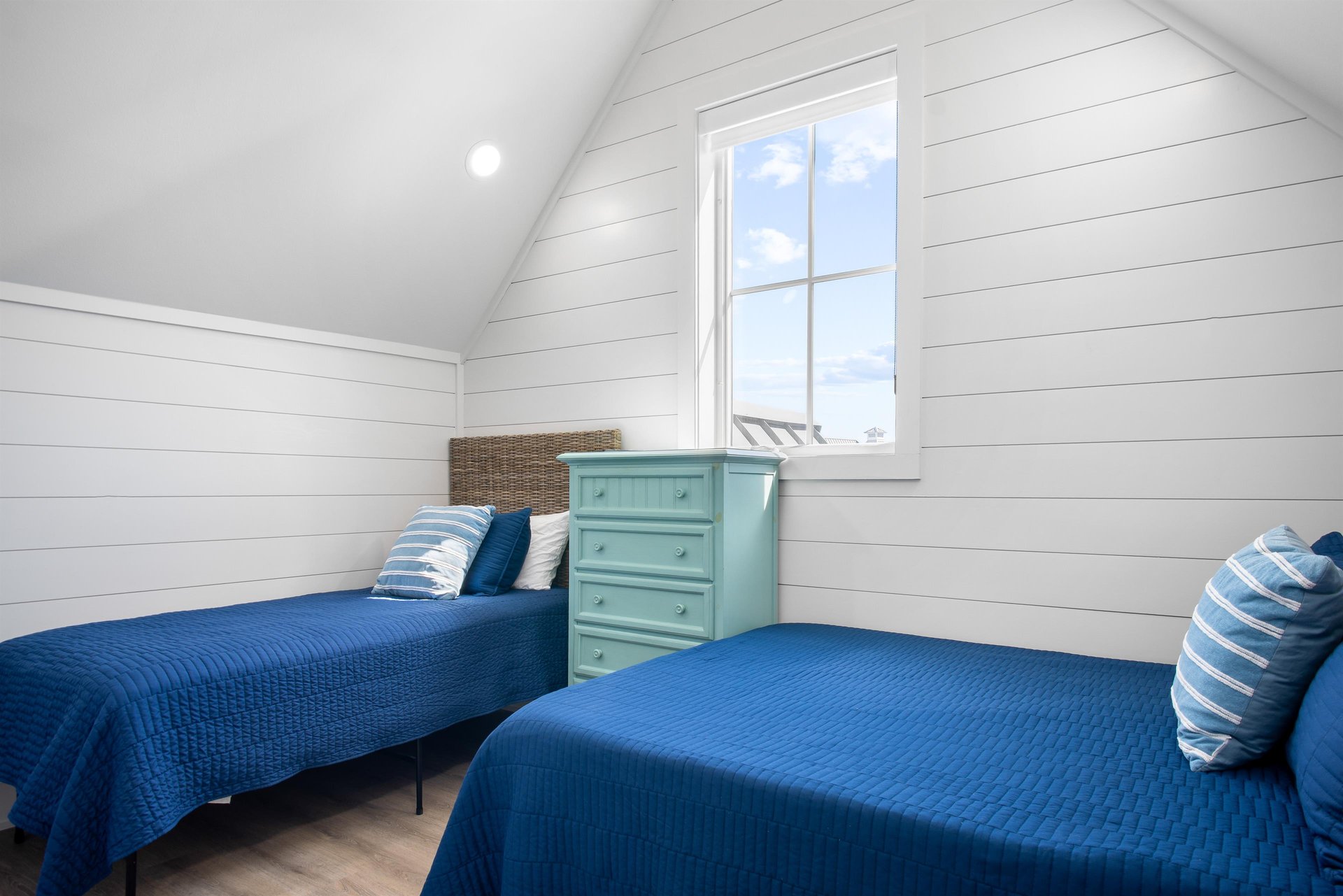 Queen  Twin Bedroom, 3rd Floor