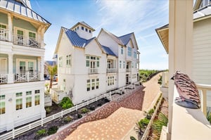 2nd Floor balcony view of boardwalk to the beach