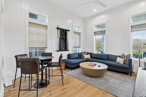 1st Floor, Living Room