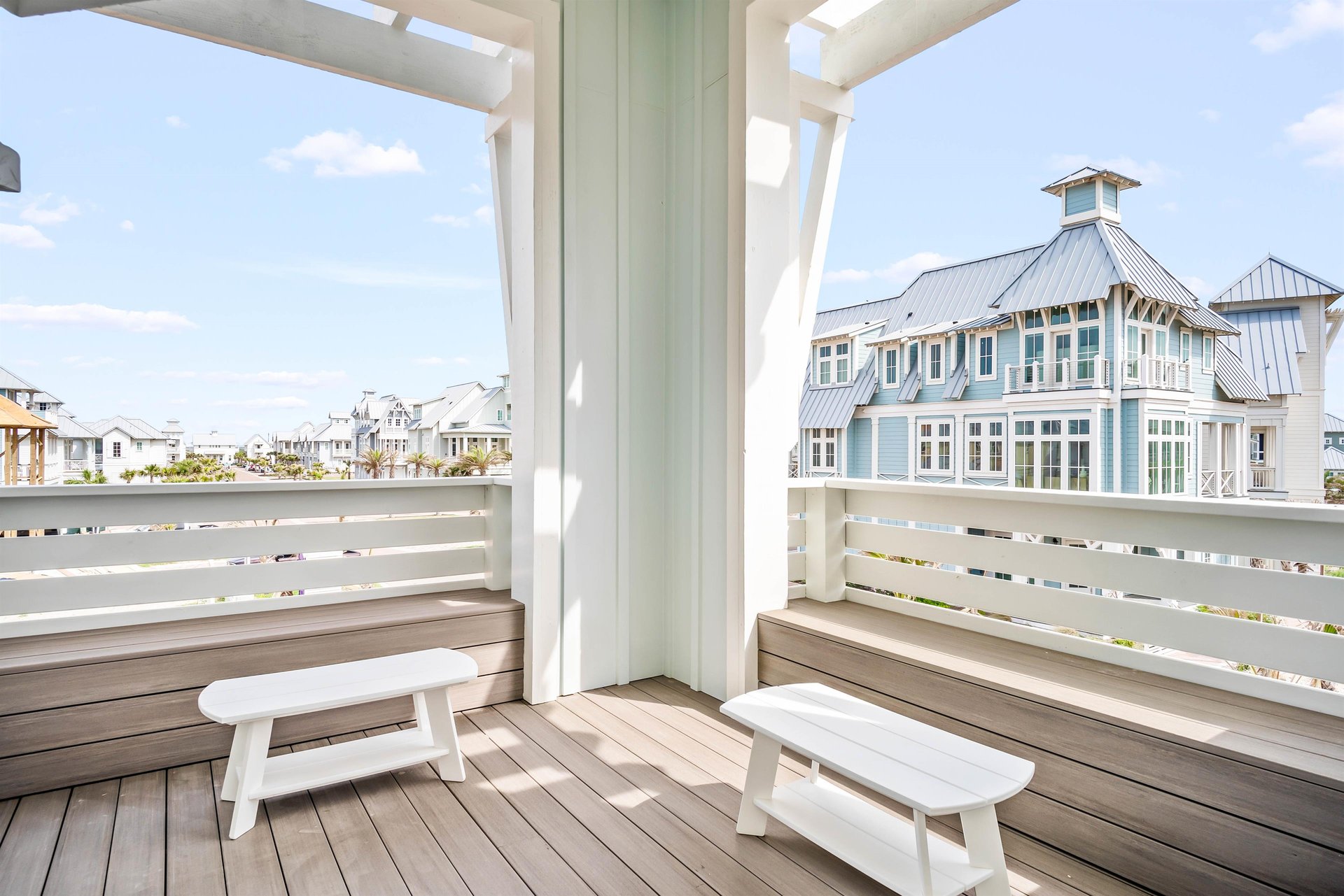 Wrap Around Porch, 2nd Floor