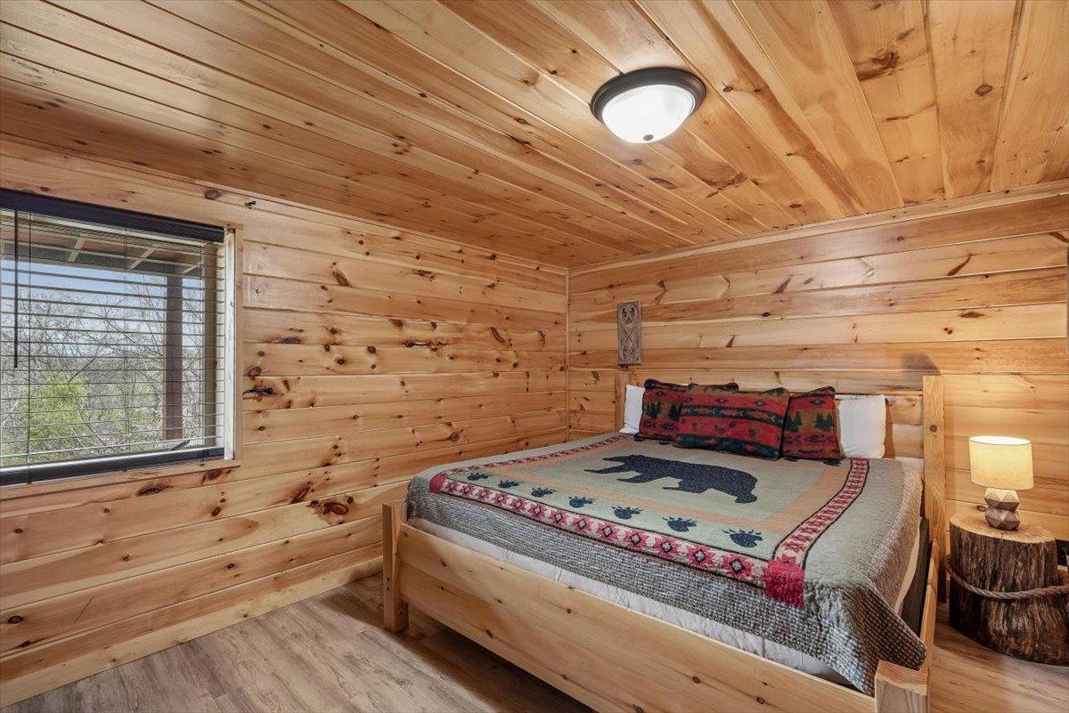 38Primary Bedroom